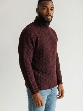 Men's Cable Knit Turtleneck Sweater in Deep Burgundy 1060